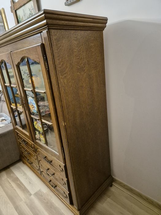 Regał, szafa, witryna