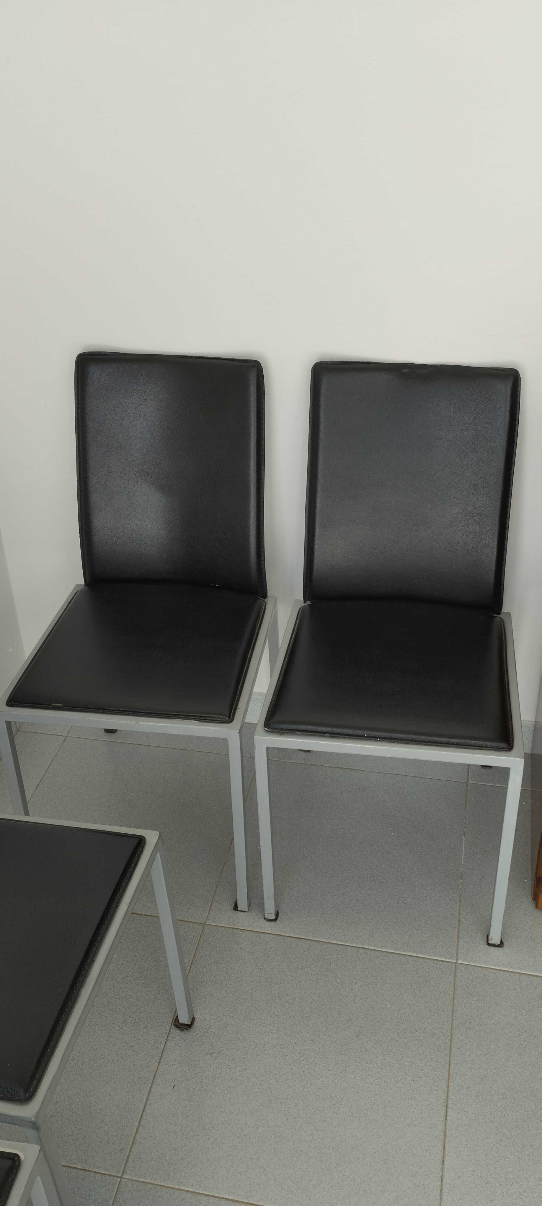 Conjunto de cadeiras de cozinha/ sala/ quarto