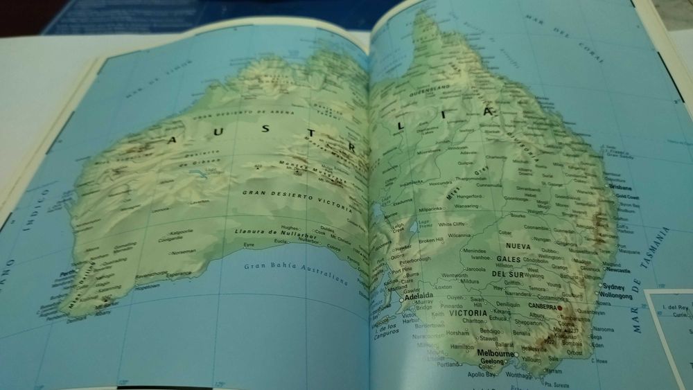 Atlas Mundial - Cesce - vendido para Almada