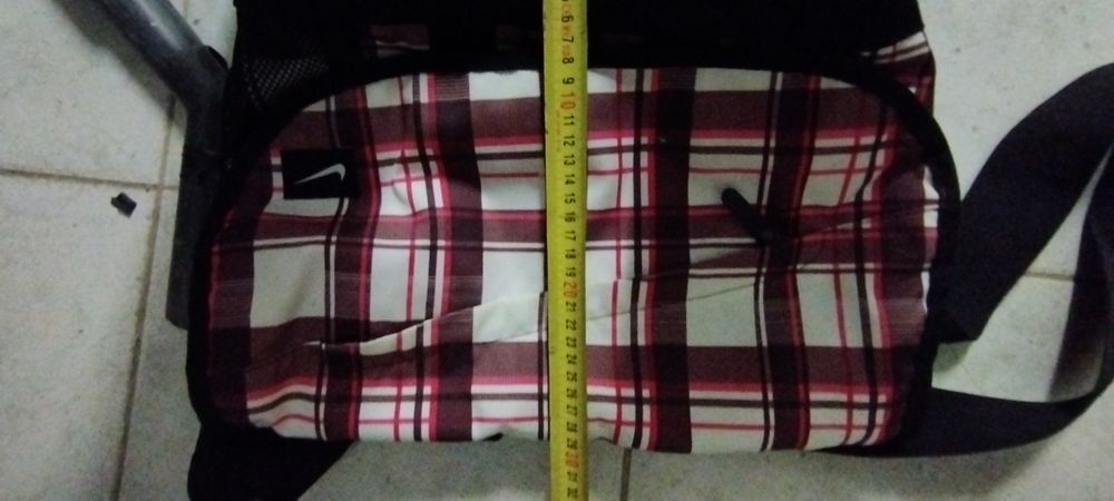 Mala a tiracolo da marca Nike