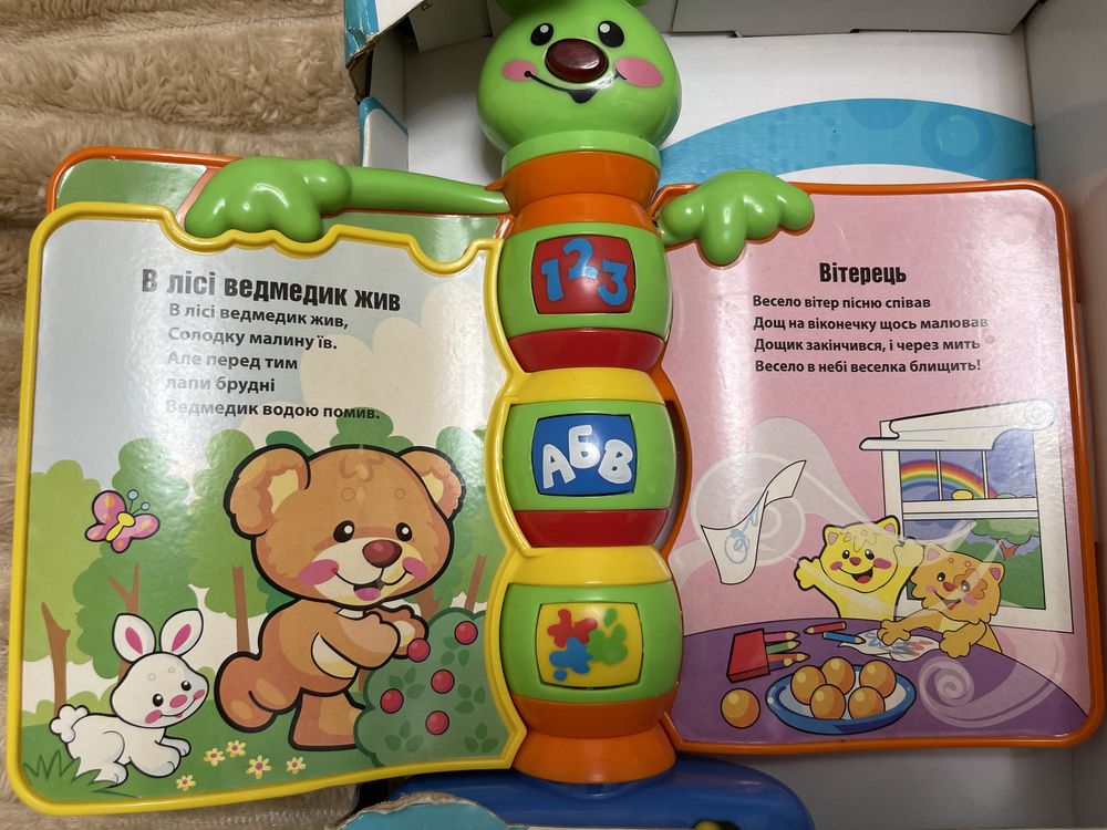 fisher price музикальна книжка