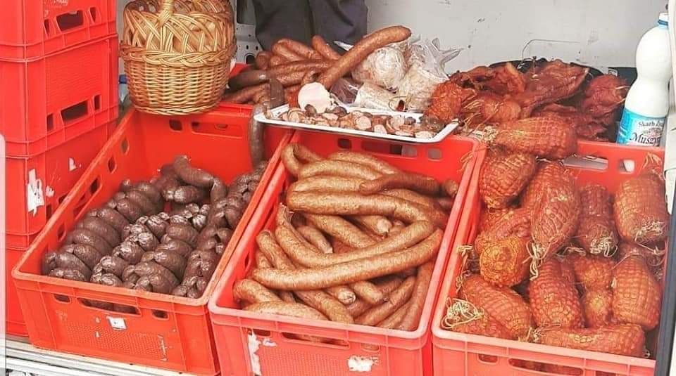 Wiejskie wędliny Jajka Kury Kaczki Mleko