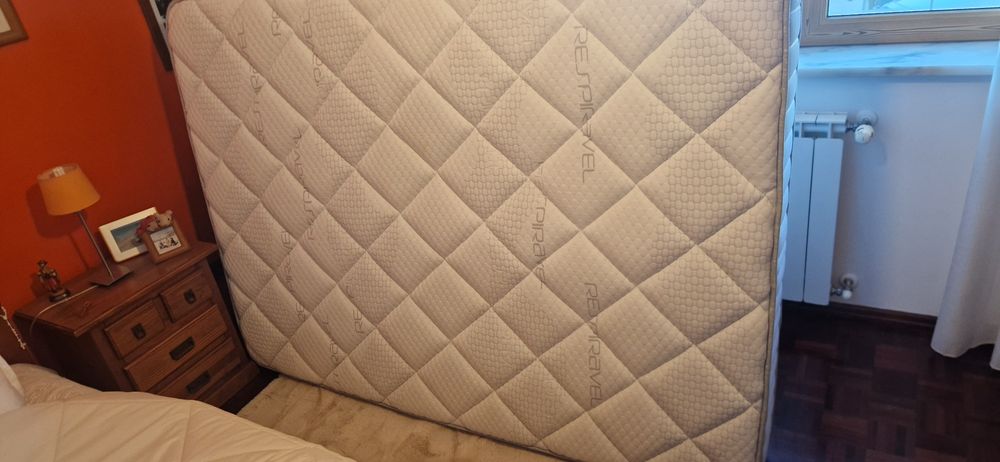 Colchão usado em bom estado 1,95 × 1,40