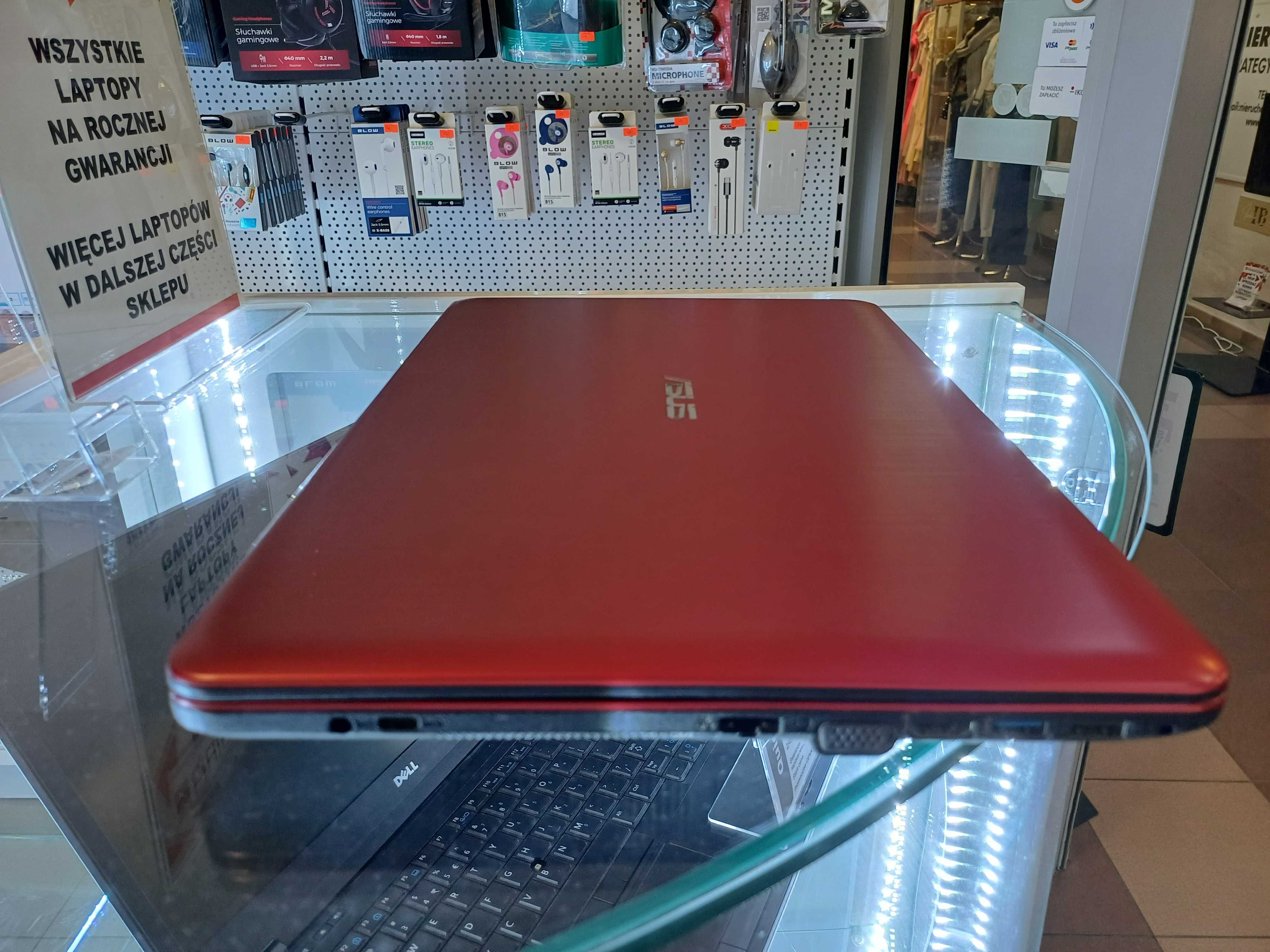 Laptop ASUS F541U i3-6006U / 16GB DDR4 / 256GB SSD / WIN 11 / GF 920M