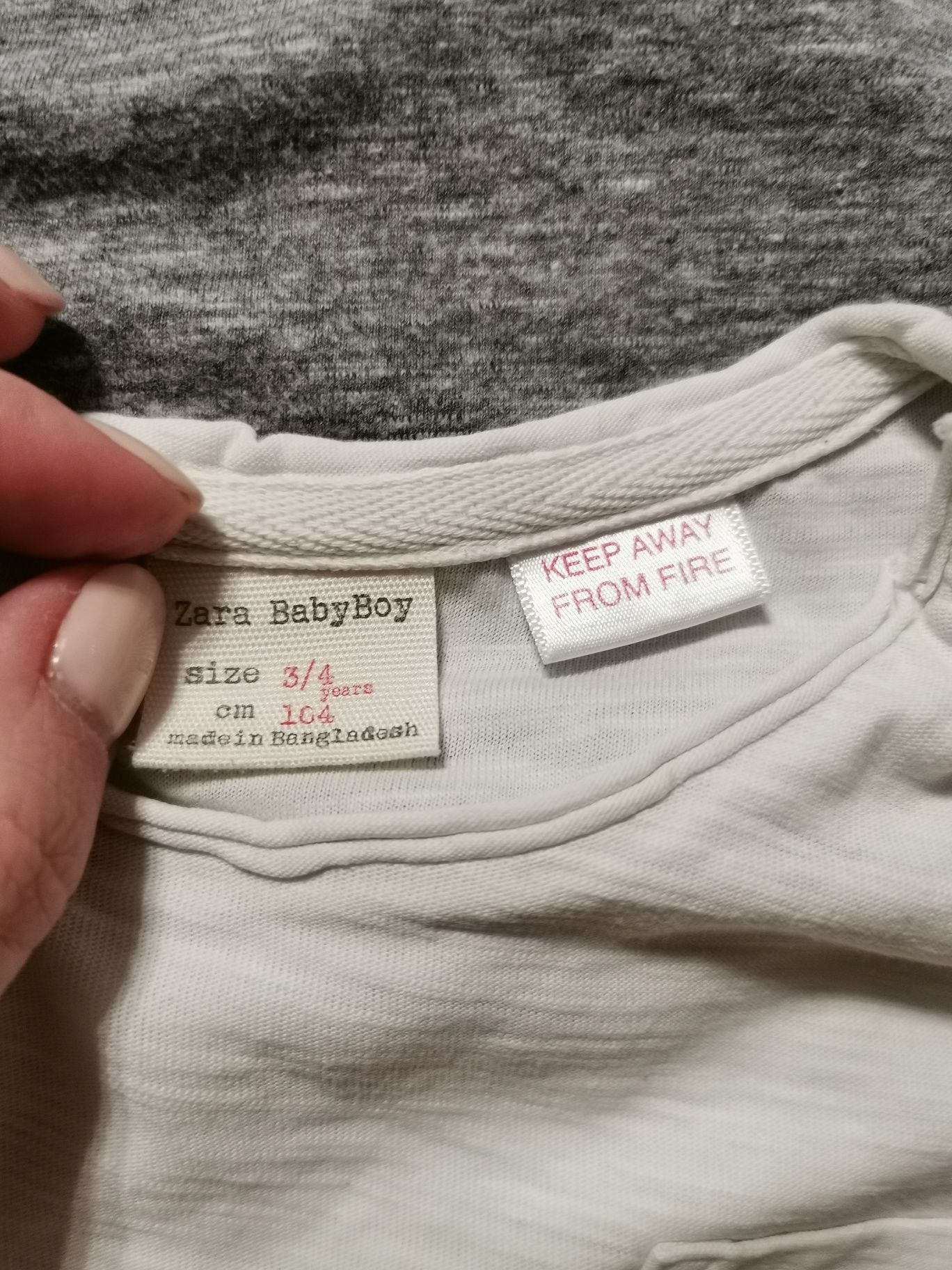 Bluzki chłopięce rozmiar 104 Zara i inne