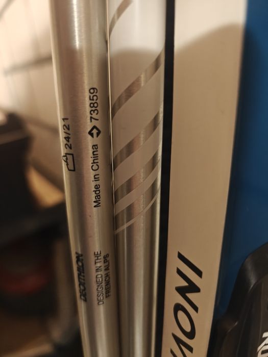 Zestaw Ivonik narty biegowe, buty i kijki