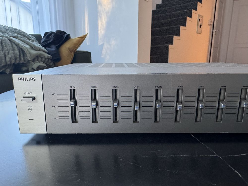 Equalizer Philips F3235