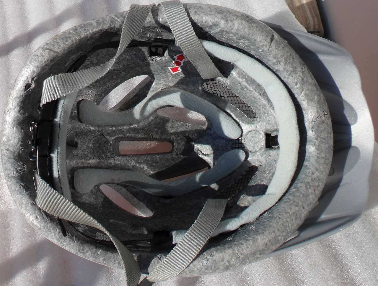 Kask rowerowy UVEX ONYX rozmiar 52-57