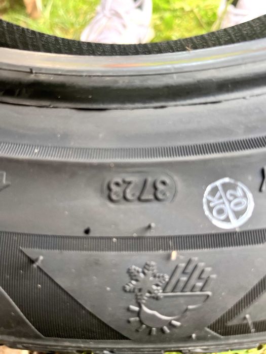 Okazja opony całoroczne 235/55R19 105W Sailun ATREZZO 4SEASONS PRO EV