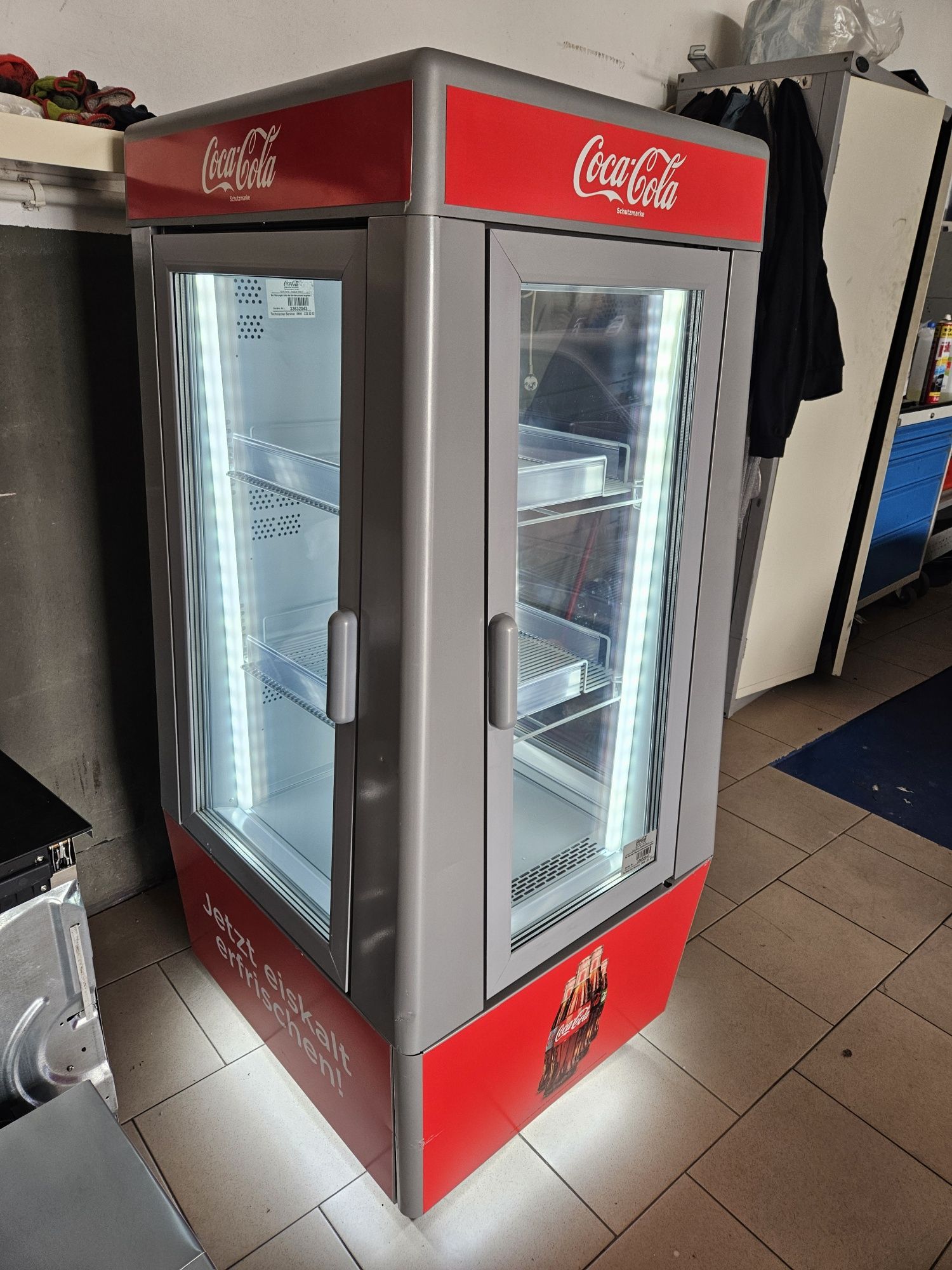 Chłodziarka coca cola