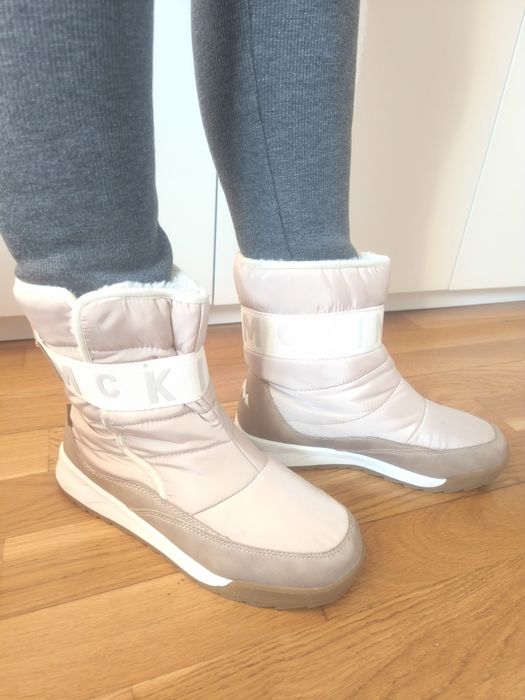 Дутіки чоботи mckinley regina як нові. одягнуті один раз