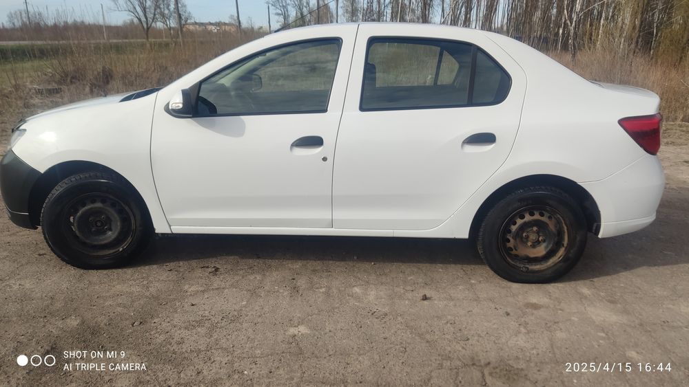 Авто Renault Logan II 2014рік