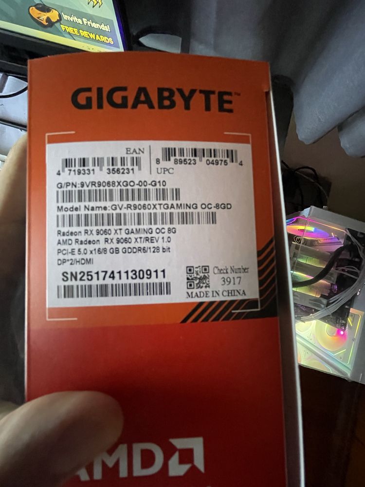 Gigabyte RX9060 XT 8GB Gaming OC Nova