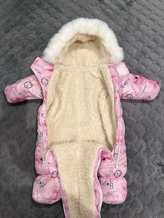 Зимовий комбінезон для дівчинки
