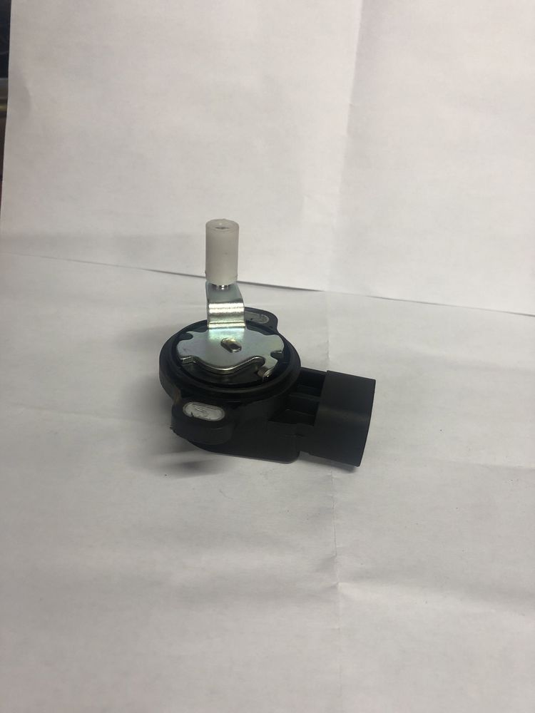 Sendor pedal acelarador