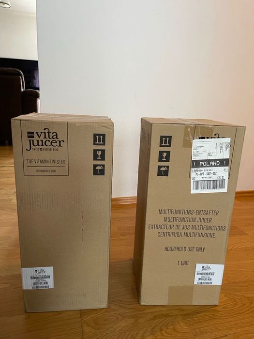 Szwajcarska sokowirówka Novis VITAJUICER srebrna NOWA