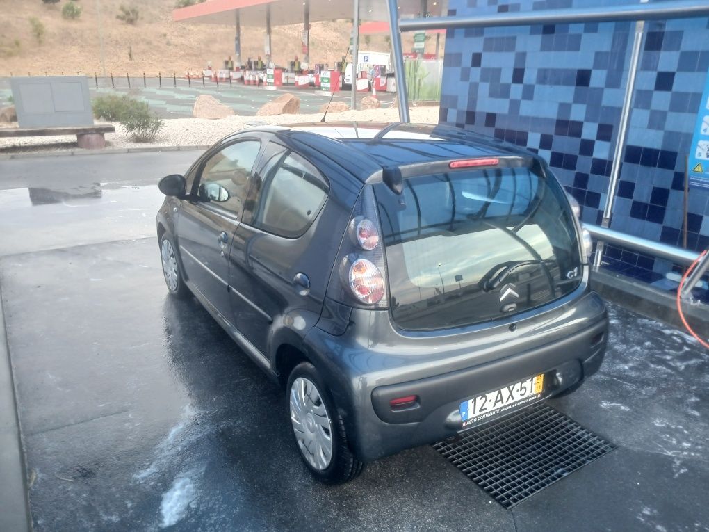 Citroën c1 com apenas 160 mil kilometros