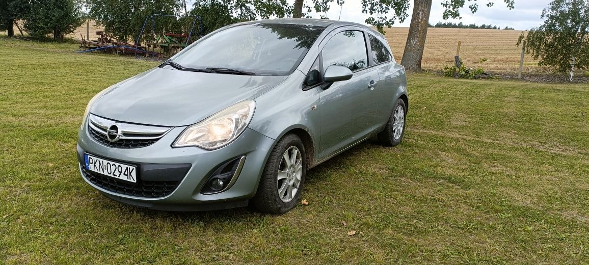 Opel Corsa D 2011 +LPG