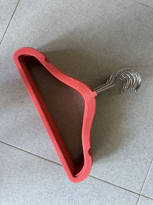 Вішаки, плечики для одягу дитячі