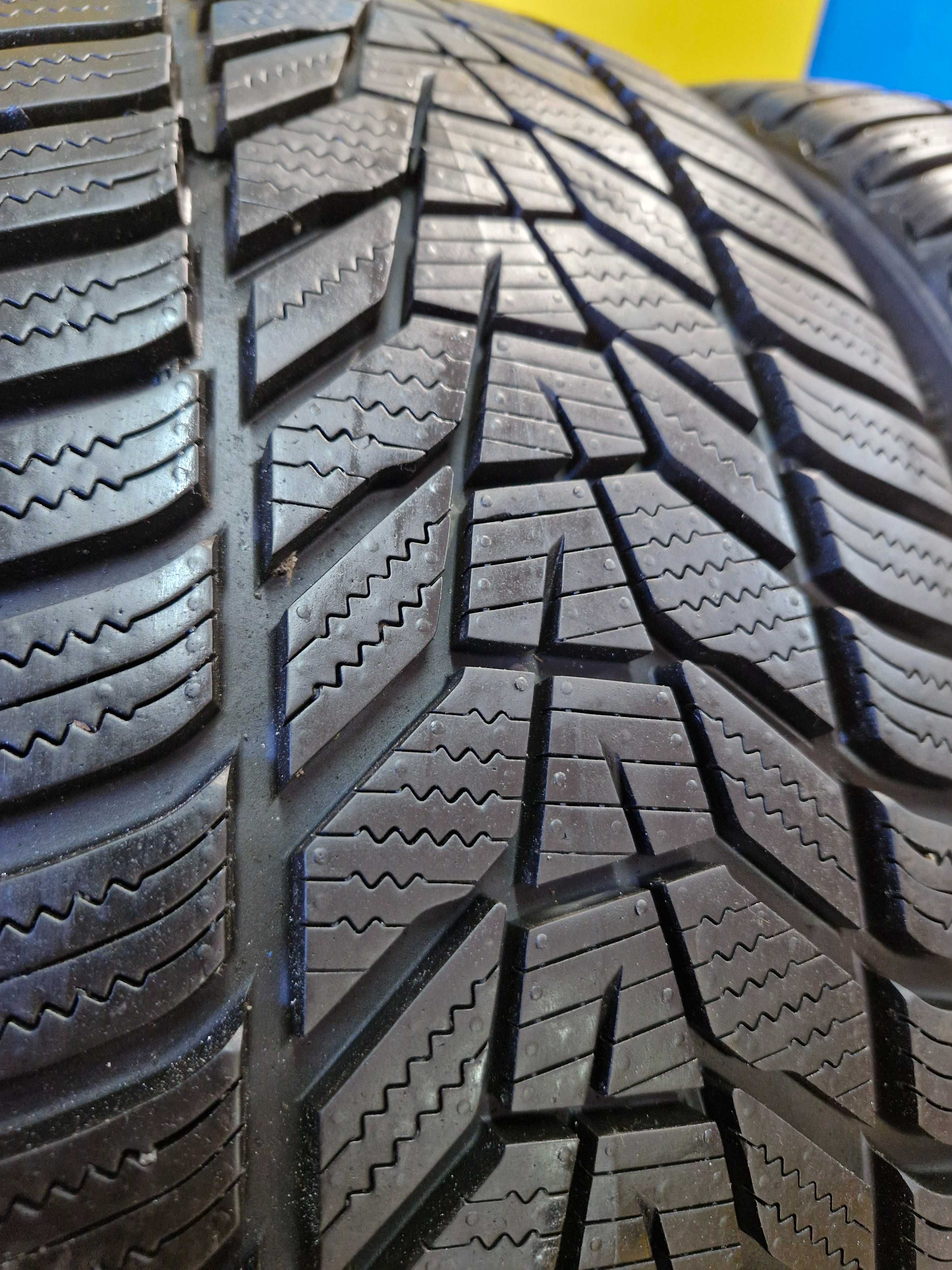 Opony Zimowe 225/40R18 Hankook Winter I*Cept Evo3 4szt Montaż Jak nowe