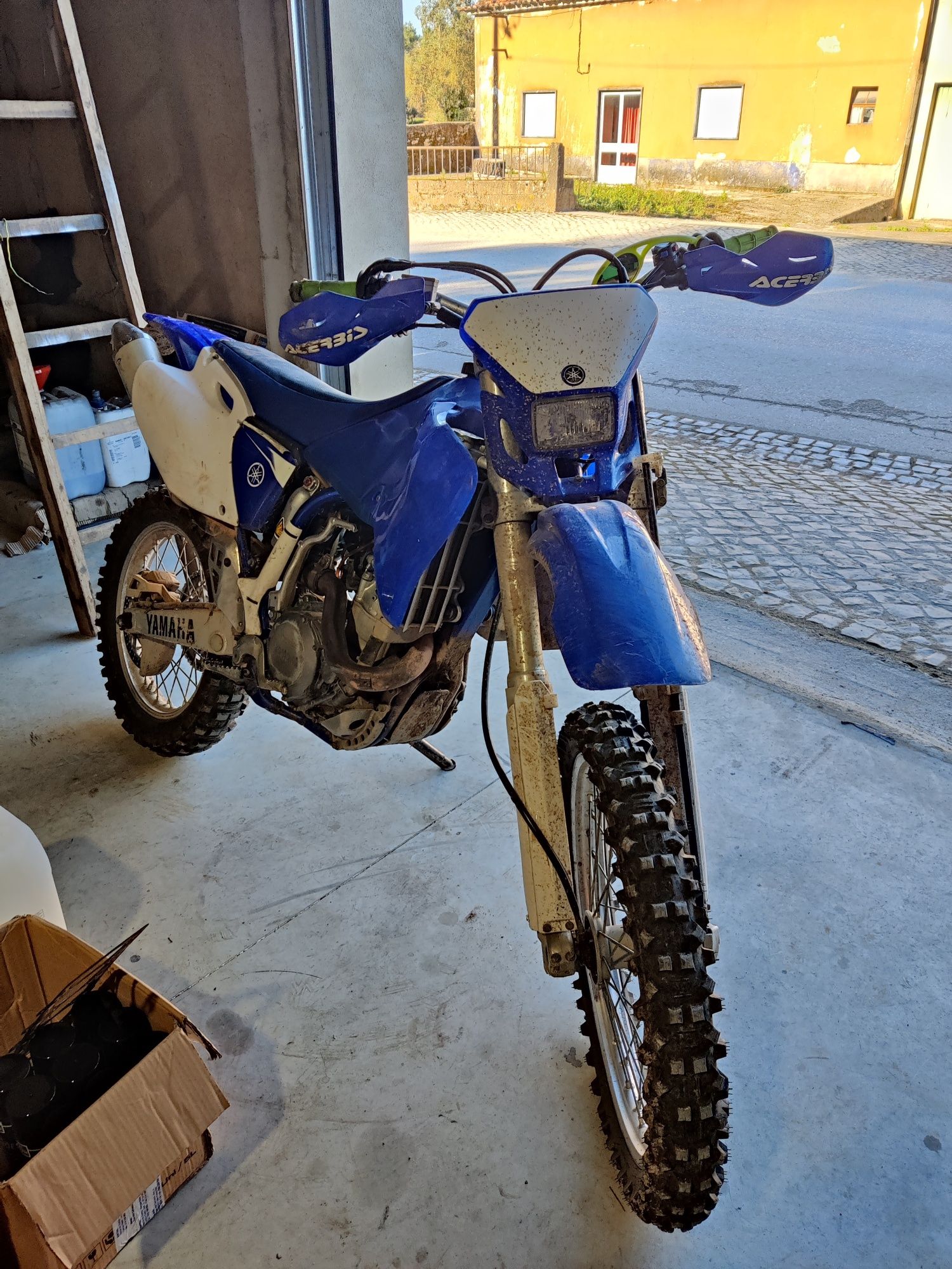 Yamaha WR 426 F matrículada