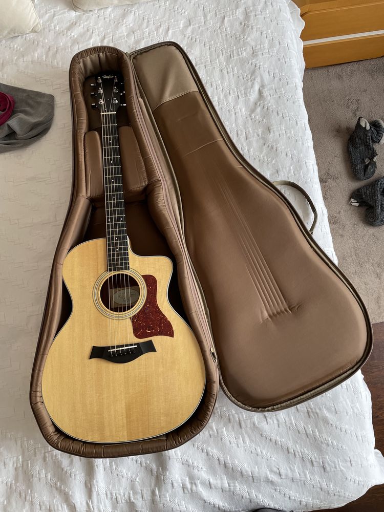 Vendo Taylor 214ce Koa