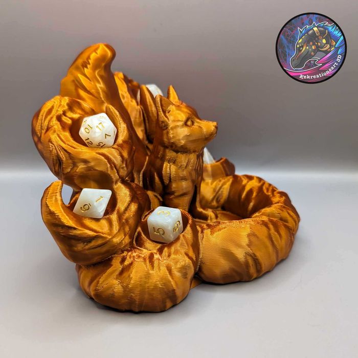 Kitsune Dice Tower 3D - Torre de Dados para RPG e Gaming