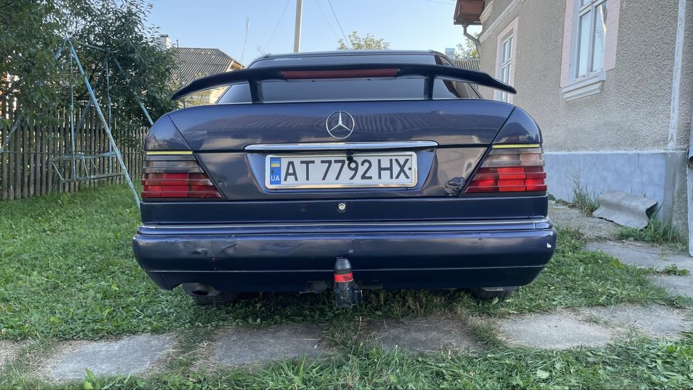 Mercedes Benz w124 250D МЕРСЕДЕС 1995 рестайлінг