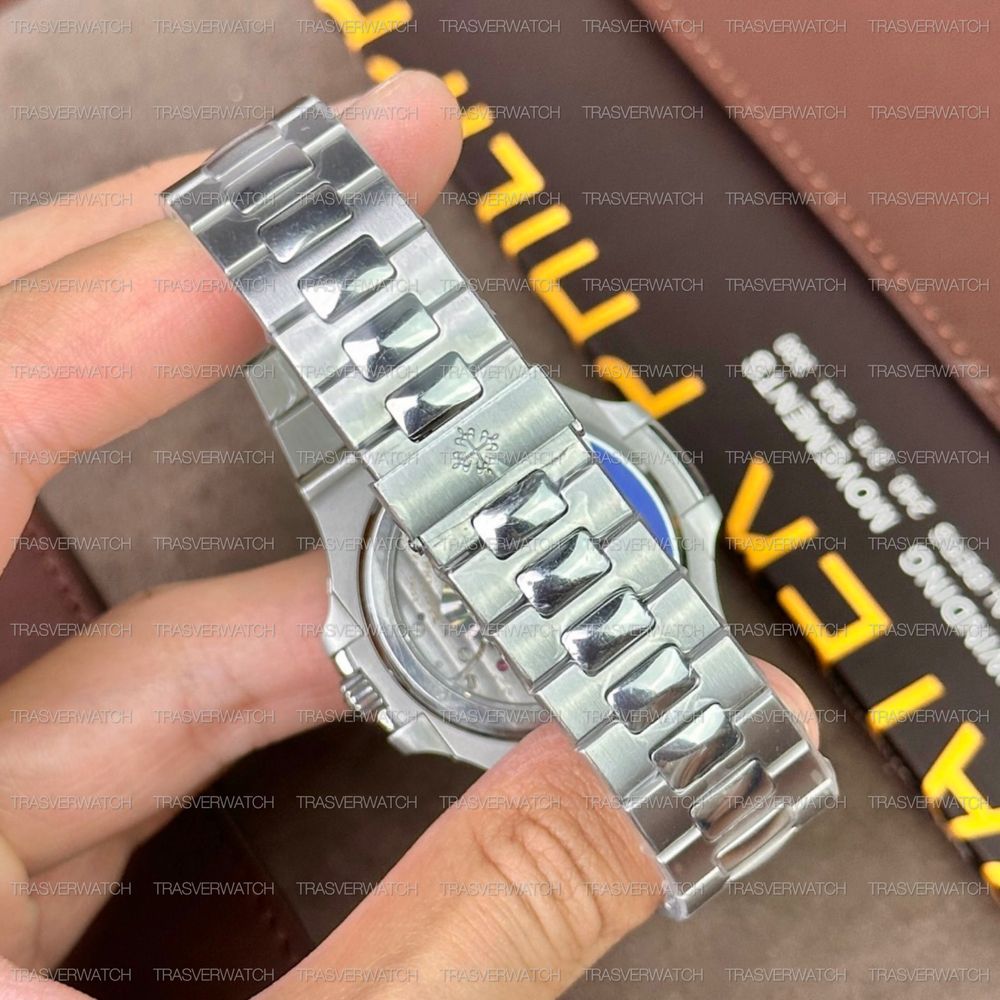 Годинник PATEK PHILIPPE Nautilus 40mm 5712