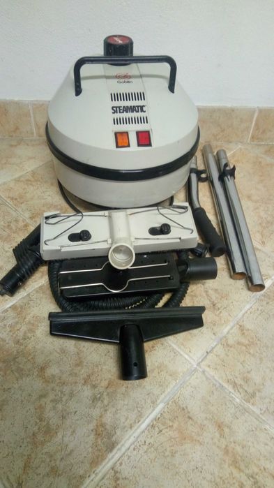 Máquina de limpeza a vapor