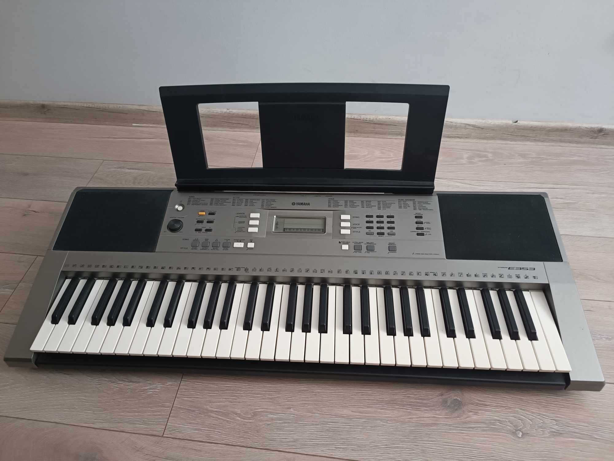 Keyboard Yamaha PSR - E353