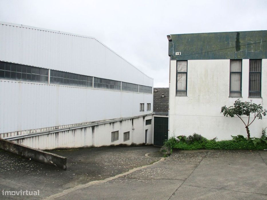 Fábrica / Armazém / Indústria