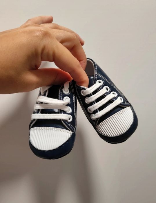 Buciki niemowlęce dziecięce, buty granatowe