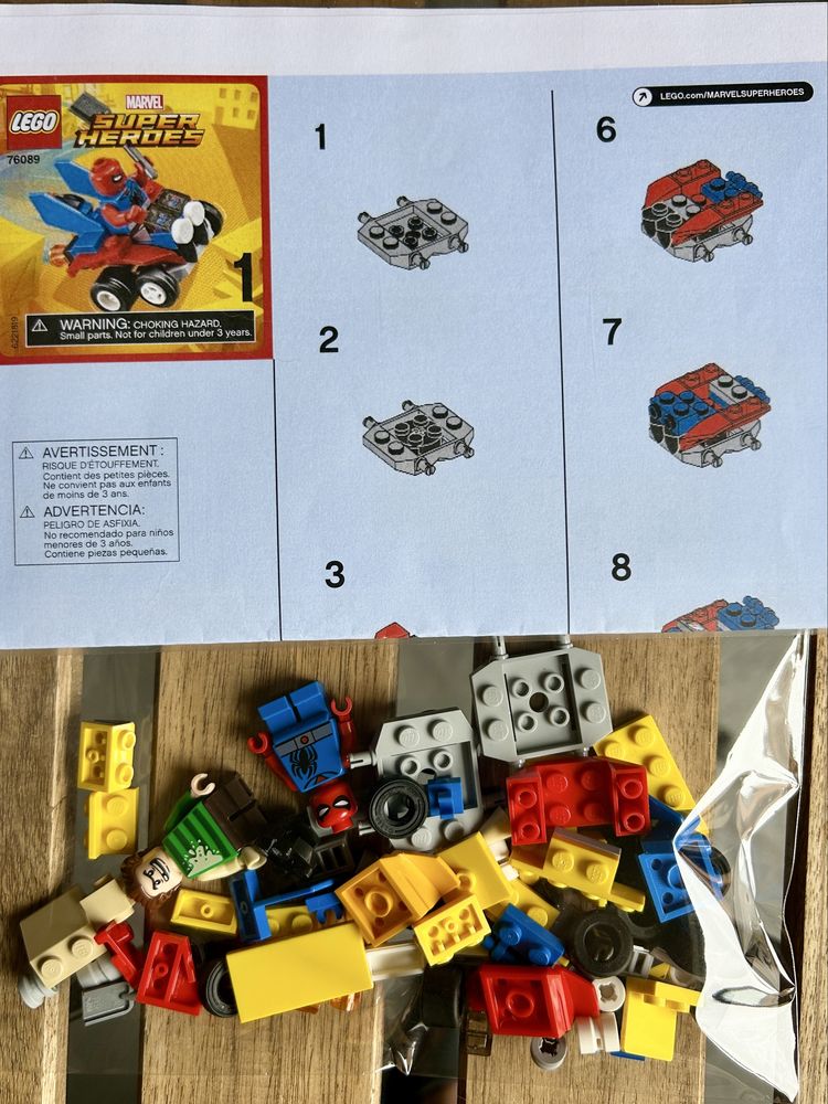 Conjunto Lego com Homem Aranha