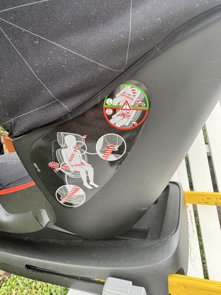 Cadeira auto bebé maxi cosi com isofix