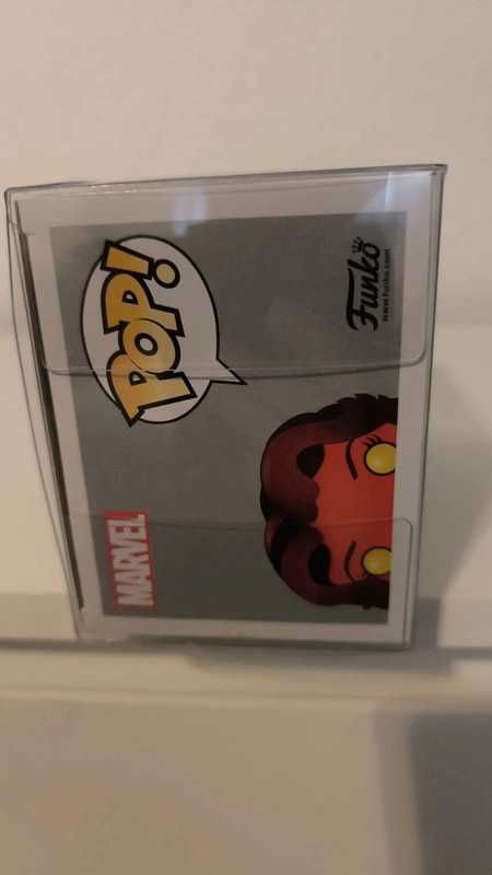 Funko Pop Red She-Hulk Marvela summer convet