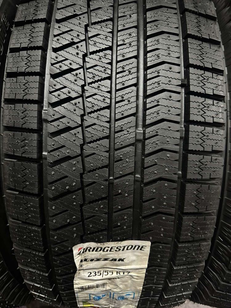 235/55/17 R17 Bridgestone Blizzak Ice 4шт нові зима