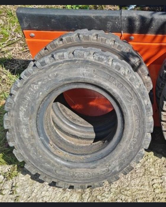 Opona opony 7.00-12 pełne wózek widłowy Bułgar Linde 7-12 Nissan