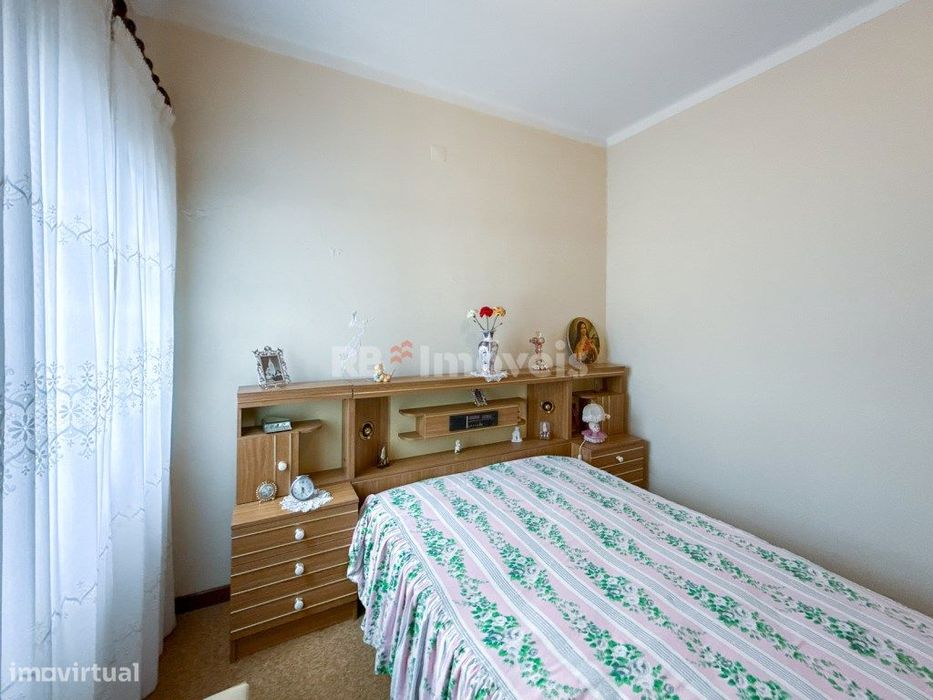 Moradia T2 c/ terreno - Galegos, Tomar