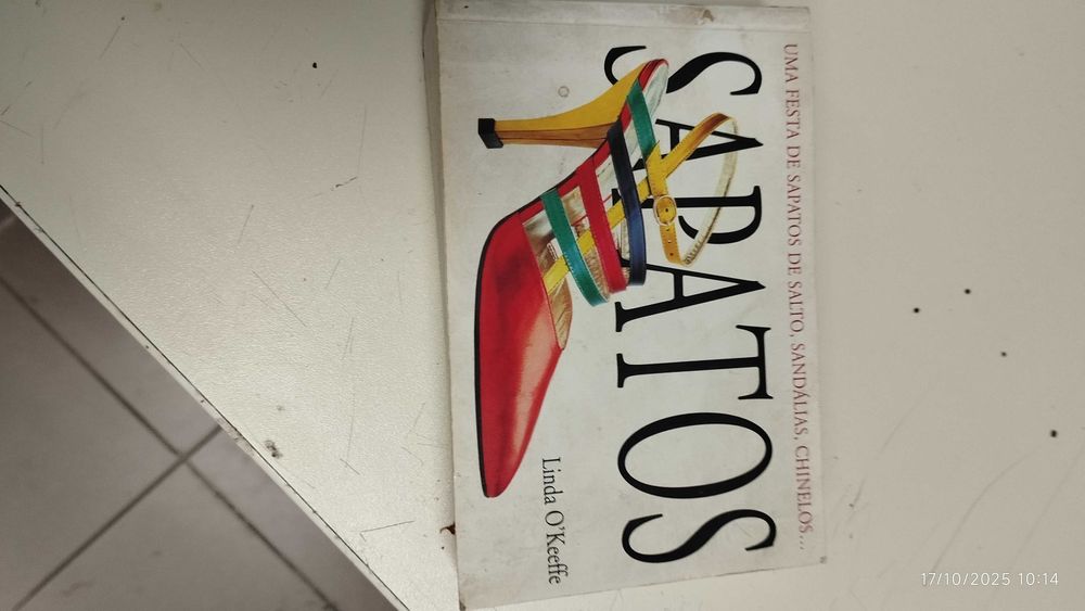 Sapatos de Linda O"Keeffe livro raro