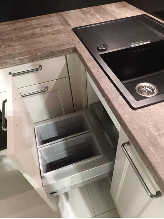 Meble kuchenne NOBILIA front Chalet - z ekspozycji