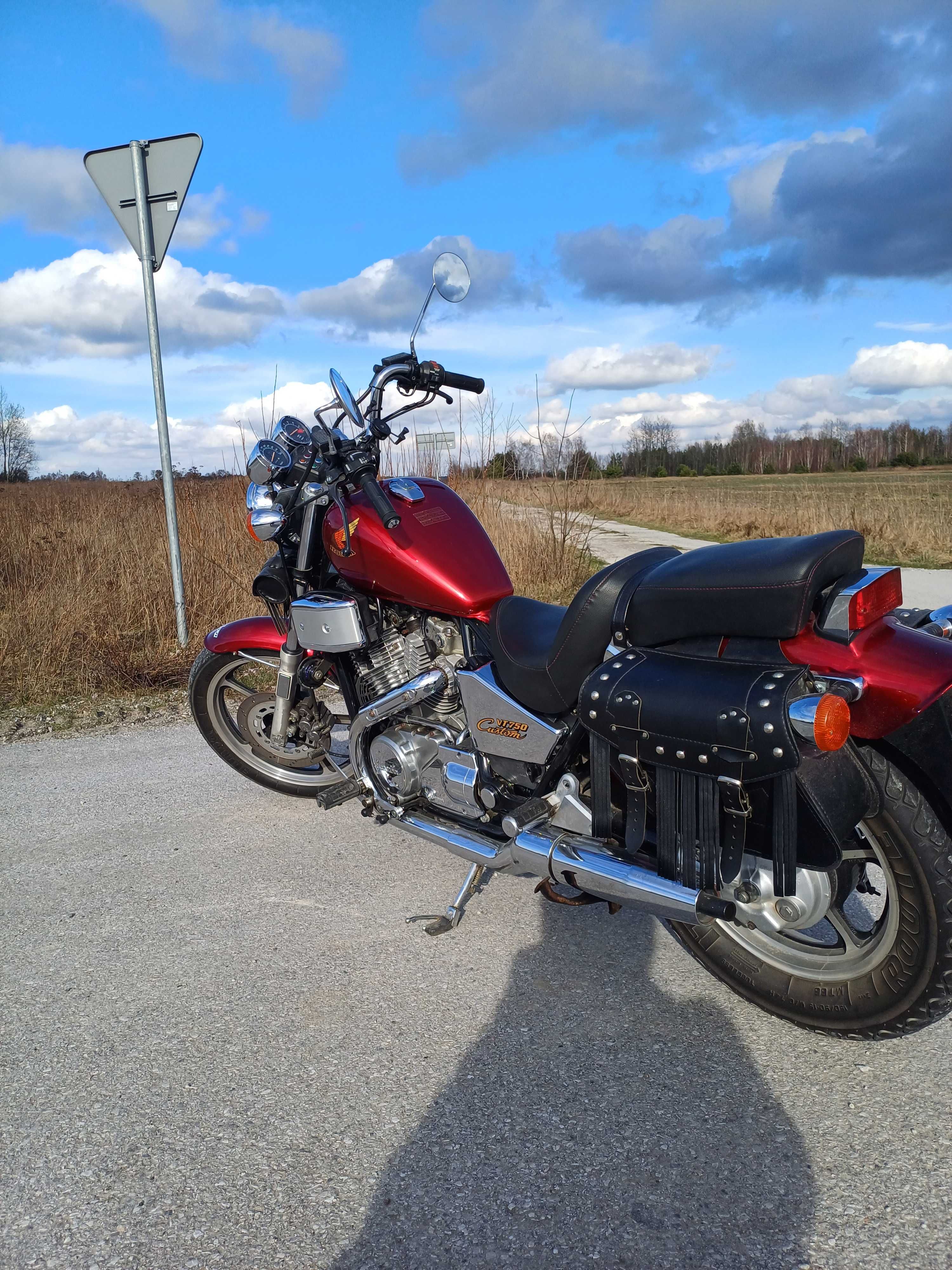 Honda Vt 750 Custrom