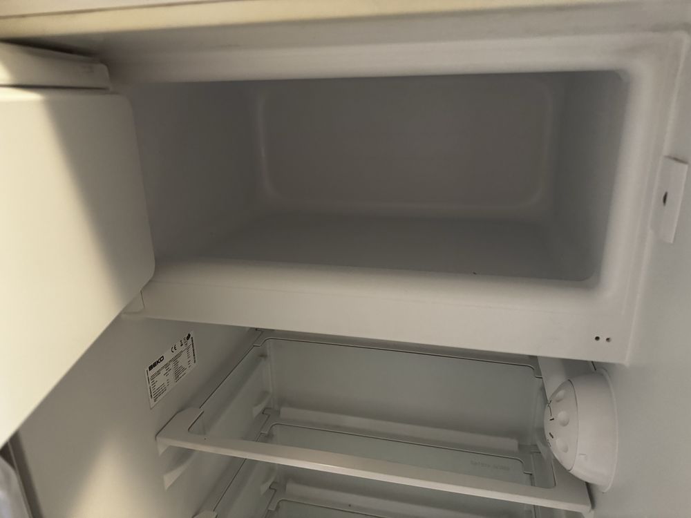 Lodówka do zabudowy BEKO RBI 2301