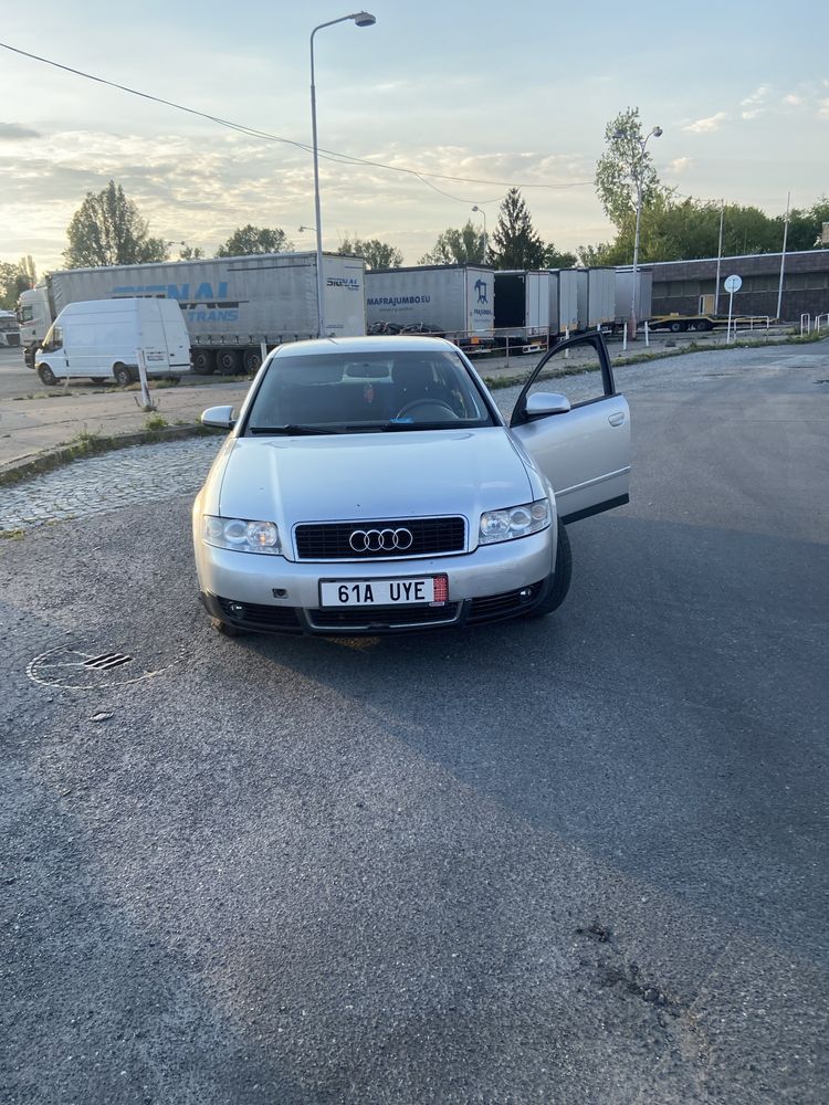 Продам Ауді a4 b6