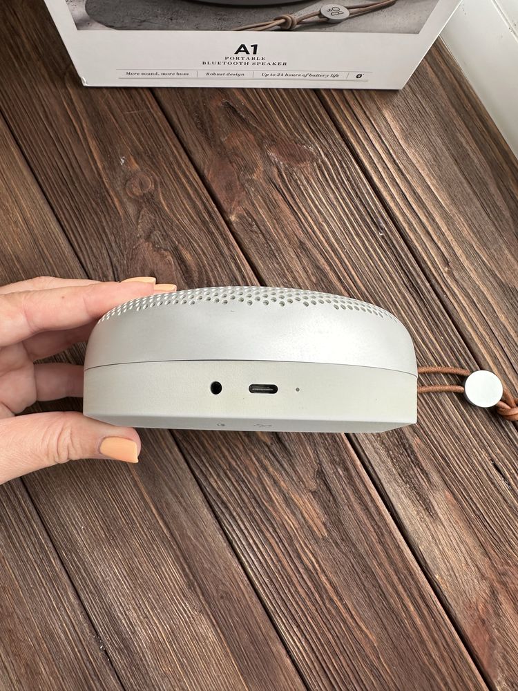 Bang & Olufsen Beosound A1 1st gen