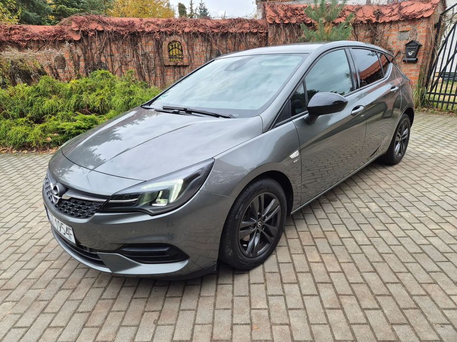 Opel Astra TURBO Benzyna 130PS * Navi * LED * Black Edition * Piękna