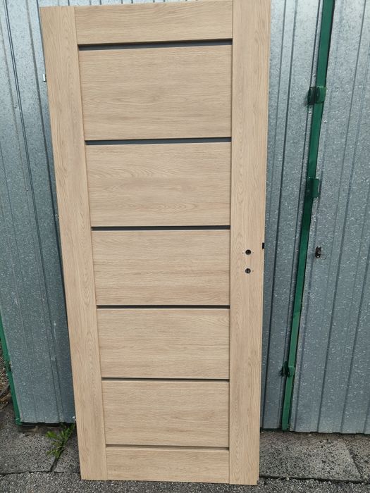 Drzwi wewnętrzne pełne Terso 80