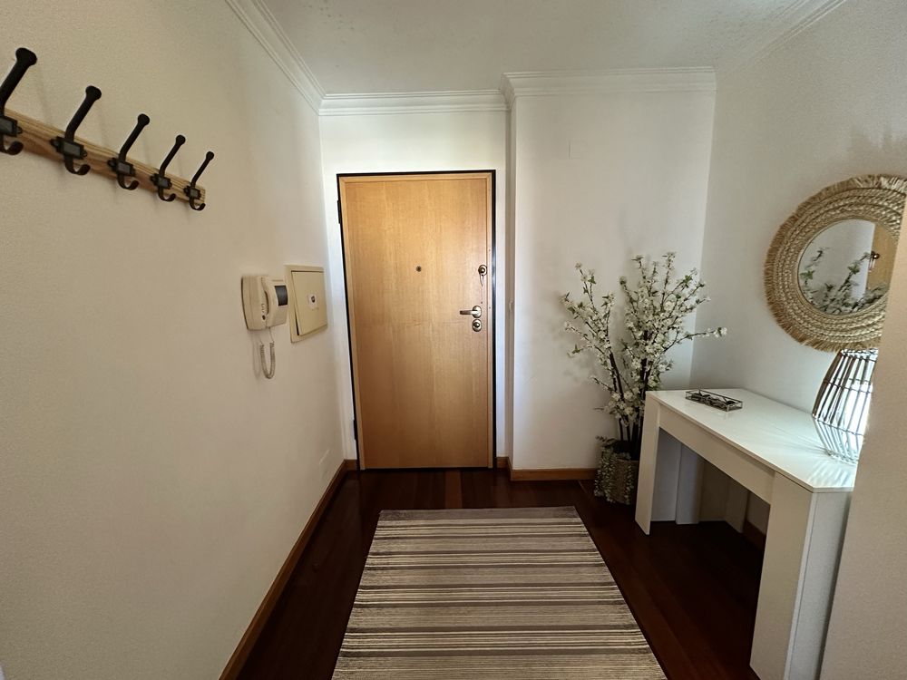 T1+1 com Lugar de Garagem e Arrumos – Padrão da Légua, Matosinhos