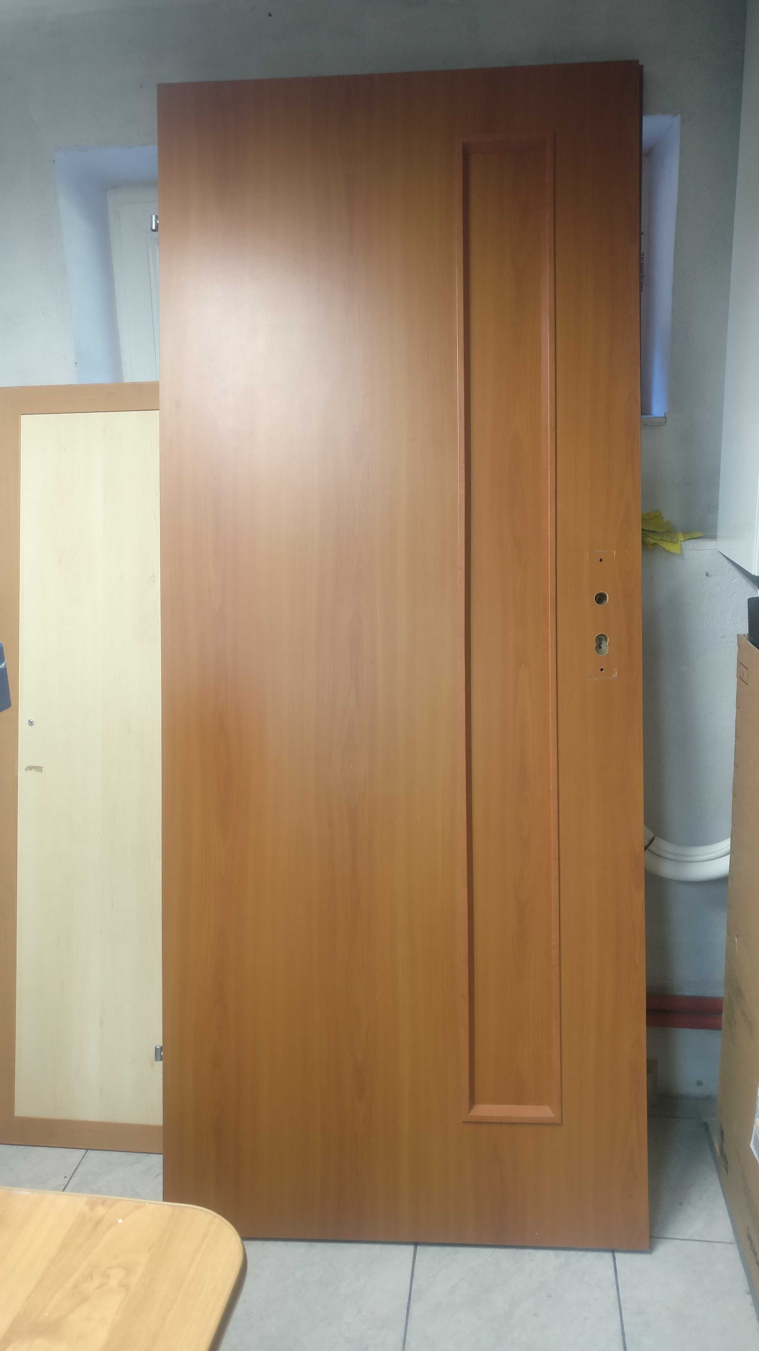 Sprzedam drzwi wewnętrzne
