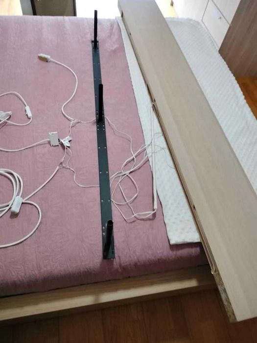 LACK IKEA 190x26 com iluminação